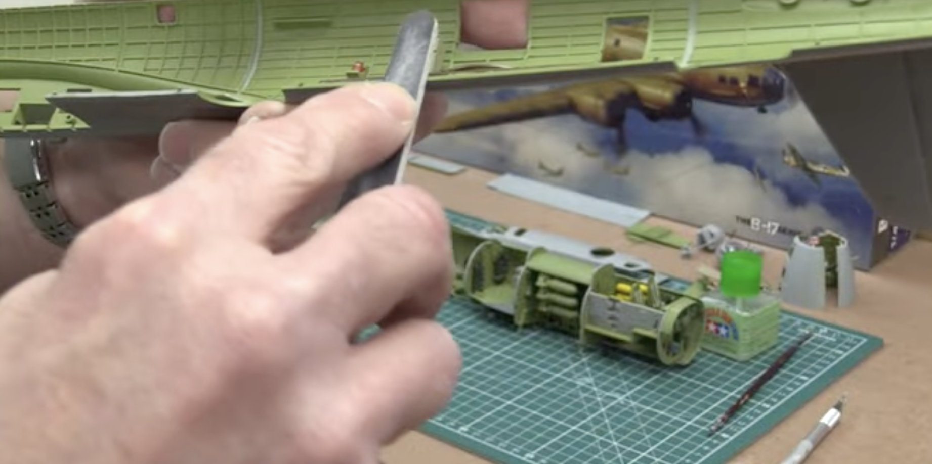 How to Use Plastic Cement on a Model Kit